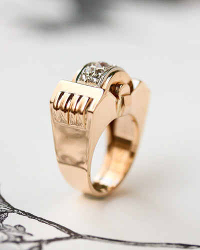 Bague 57 Bague Tank 1940 en or jaune 750 et diamants 58 Facettes A11970