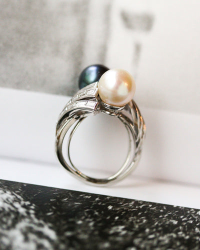 Bague 52 Bague toi et moi en platine avec perles et diamants baguette 58 Facettes A12039