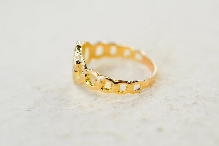 Bague 48 Bague de sentiment Croix latine en or jaune 18 carats et émail noir 58 Facettes 3912