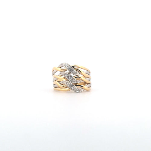 Bague 53 Bague en or jaune et blanc 18 kt avec diamants 58 Facettes