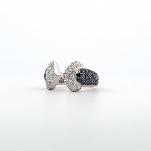 Bague 54 Bague en or blanc 18 K - Diamants blancs et noirs 58 Facettes
