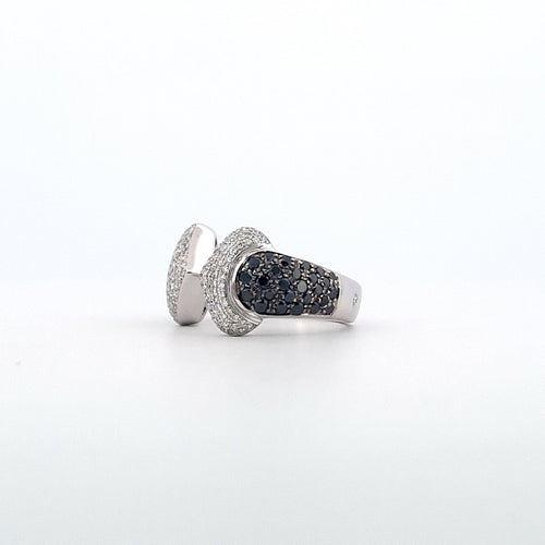 Bague 54 Bague en or blanc 18 K - Diamants blancs et noirs 58 Facettes