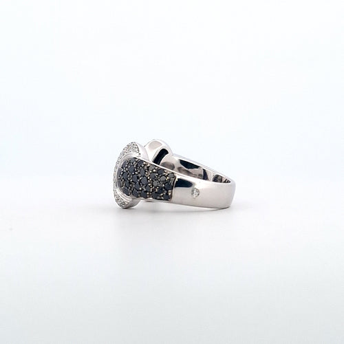 Bague 54 Bague en or blanc 18 K - Diamants blancs et noirs 58 Facettes