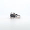 Bague 54 Bague en or blanc 18 K - Diamants blancs et noirs 58 Facettes