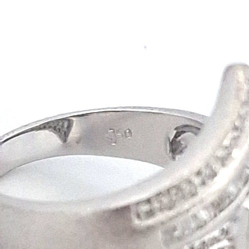 Bague 54 Bague en or blanc 18 ct avec diamants naturels octogonaux et ronds 58 Facettes