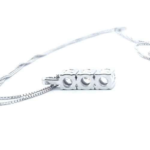 Collier Collier - Pendentif trilogy en or blanc 18 kt et diamants 58 Facettes