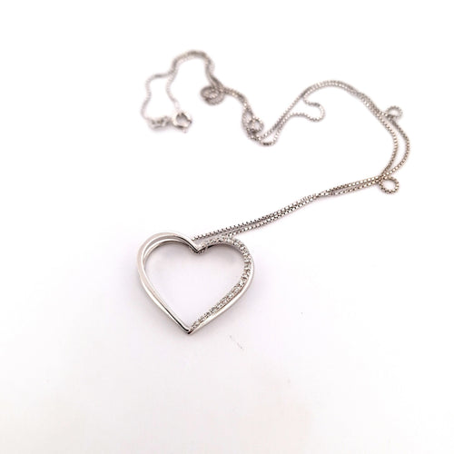 Collier Collier et pendentif cœur en or blanc 18 ct avec diamants 58 Facettes