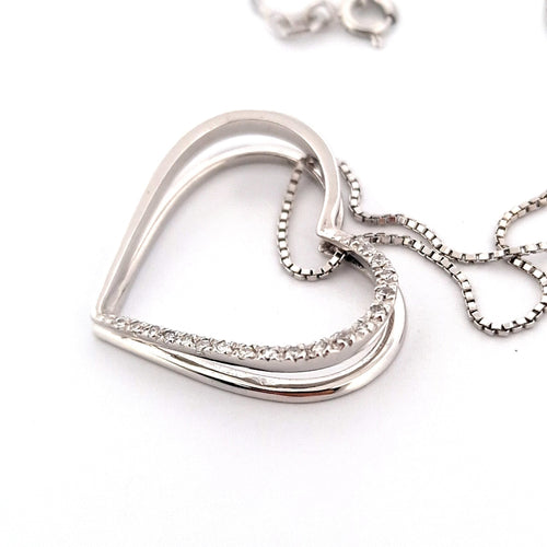 Collier Collier et pendentif cœur en or blanc 18 ct avec diamants 58 Facettes