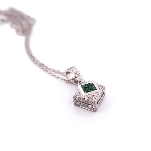 Collier Collier et pendentif - or blanc 18 kt, péridots et diamants 58 Facettes