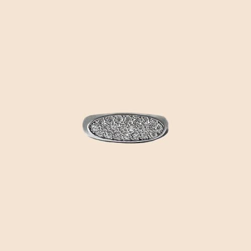 Bague 57 Bague n°134 - Bague en or gris 18 carats et diamants 58 Facettes