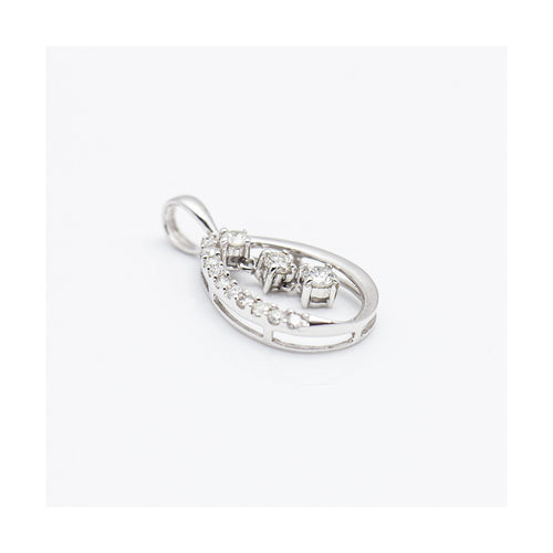 Pendentif Columpio - Pendentif en or blanc 18 kt et diamants 58 Facettes UKA000004RN