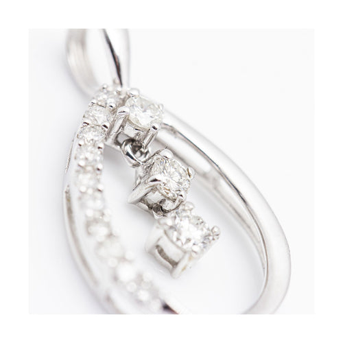 Pendentif Columpio - Pendentif en or blanc 18 kt et diamants 58 Facettes UKA000004RN