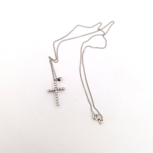 Collier Collier - Croix en or blanc 18 Kt et diamants naturels 58 Facettes