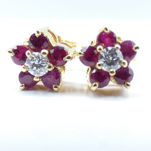 Boucles d'oreilles Boucles d’oreilles - Or jaune 18 kt avec diamants et rubis 58 Facettes