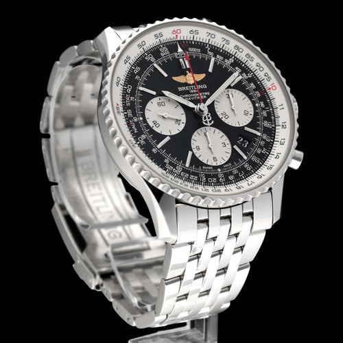 Montre Breitling Navitimer 01 - Montre automatique acier 43 mm AB0120 58 Facettes BTL/NVT/090