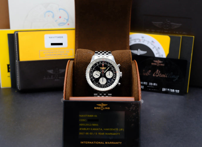 Montre Breitling Navitimer 01 - Montre automatique acier 43 mm AB0120 58 Facettes BTL/NVT/090