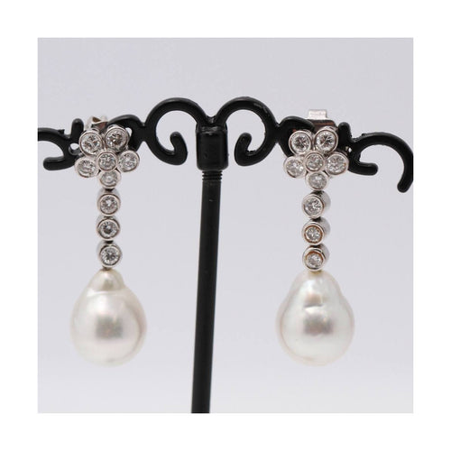 Boucles d'oreilles Boucles d'oreilles - Perles australiennes et diamants 1,80 ct en or blanc 18 kt 58 Facettes UKD359536JC