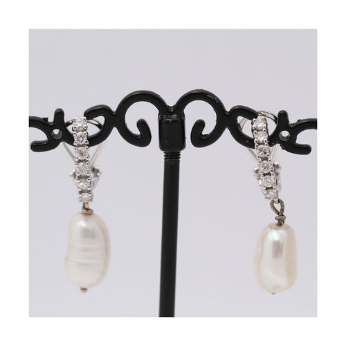 Boucles d'oreilles Boucles d’oreilles - Perles baroques et diamants en or blanc 18 ct 58 Facettes UKD359537JC