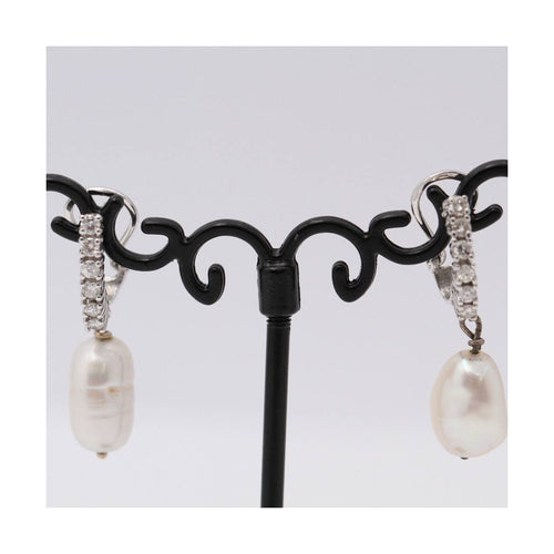 Boucles d'oreilles Boucles d’oreilles - Perles baroques et diamants en or blanc 18 ct 58 Facettes UKD359537JC