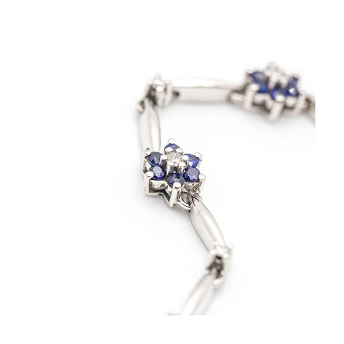 Bracelet SPRING - Bracelet en or blanc 18 kt avec saphirs et diamants 58 Facettes UKD359715LF