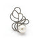 Bague SPIDER - Bague en or blanc 18 kt, diamants noirs et perle 58 Facettes UKD359727LF