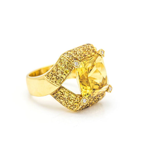 Bague 55 MYANMAR - Bague en or 18 kt et saphirs jaunes 58 Facettes UKD359730LF