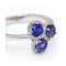Bague 52 Bague trio - Bague en or blanc 18 kt, saphirs et diamants 58 Facettes UKD360087AS