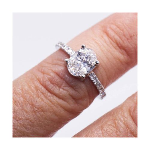 Bague 54 Bague solitaire de fiançailles en or blanc 18 kt avec diamants 58 Facettes UKD360903FV