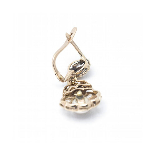 Boucles d'oreilles FLEUR - Boucles d’oreilles vers 1810 en or jaune, diamants et perles 58 Facettes UKD361020JC