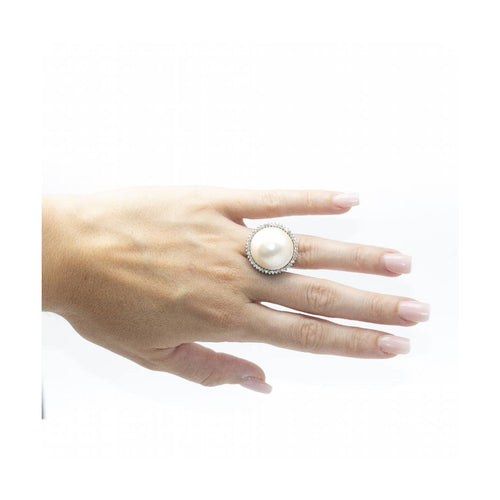 Bague 62 PEARL - Bague en or blanc 18 kt avec perle et diamants 58 Facettes UKD362763RR