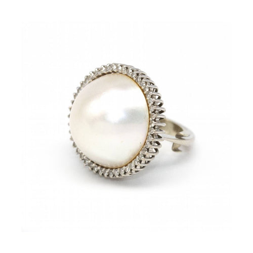 Bague 62 PEARL - Bague en or blanc 18 kt avec perle et diamants 58 Facettes UKD362763RR