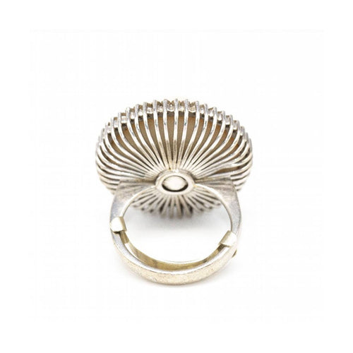 Bague 62 PEARL - Bague en or blanc 18 kt avec perle et diamants 58 Facettes UKD362763RR