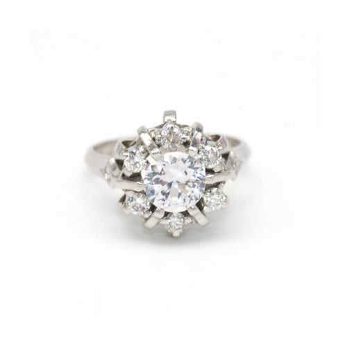 Bague Roseton - Bague en or blanc 18 kt avec diamants et béryl 58 Facettes UKD362790RR