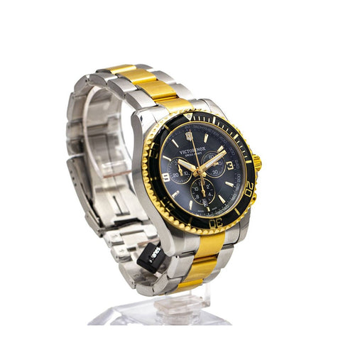 Montre Victorinox Swiss Army Maverick - Montre homme V241693 en acier 58 Facettes UKD363149SO