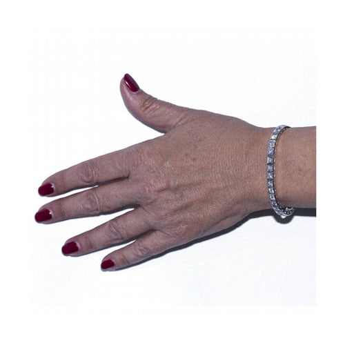 Bracelet Rivière - Bracelet en or blanc 18 kt et diamants 58 Facettes UKD364210LF