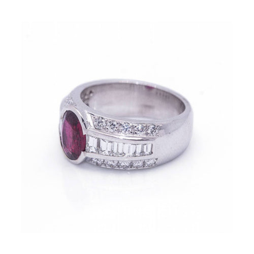 Bague BIRMANIA - Bague en or blanc 18 kt avec rubis et diamants 58 Facettes UKD364213LF