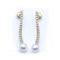 Boucles d'oreilles Boucles d’oreilles pendantes en or jaune 18 kt, diamants et perles 58 Facettes UKN102861LF