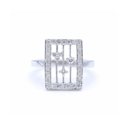Bague Pentagram - Bague en or blanc 18 kt et diamants 58 Facettes UKN102874LF