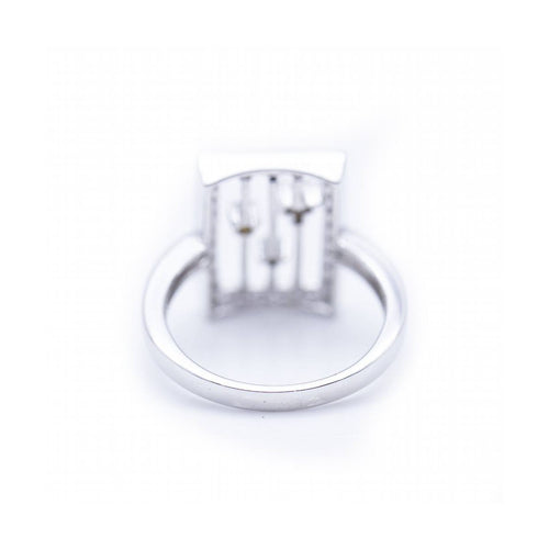 Bague Pentagram - Bague en or blanc 18 kt et diamants 58 Facettes UKN102874LF