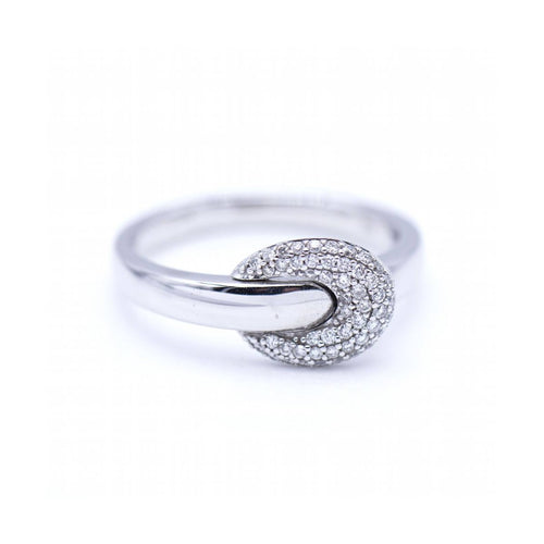Bague Bague boucle - Bague en or blanc 18 kt et diamants 58 Facettes UKN102885LF