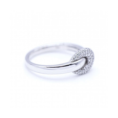 Bague Bague boucle - Bague en or blanc 18 kt et diamants 58 Facettes UKN102885LF