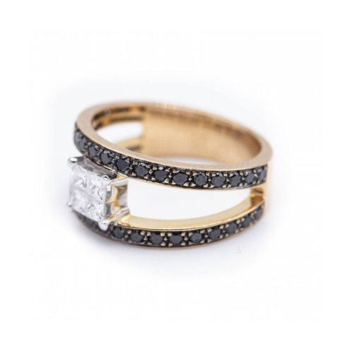 Bague NUIT - Bague en or 18 ct et diamants 58 Facettes UKN102903AS