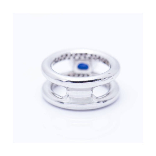 Bague Bague - Diamants et saphir de Myanmar en or blanc 18 ct 58 Facettes UKN102924EJ