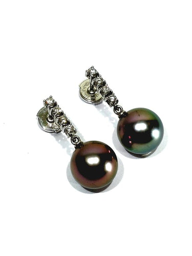 Boucles d'oreilles Boucles d’oreilles pendantes en or blanc avec perles de Tahiti et diamants 58 Facettes 1717203