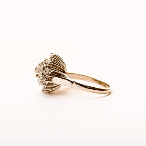 Bague 52 Bague dôme en or blanc 18k sertie de diamants taille ancienne 58 Facettes LMB-64