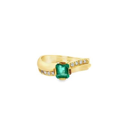 Bague 57 Bague haute joaillerie en or jaune 18 carats, émeraude et diamants 58 Facettes 50425