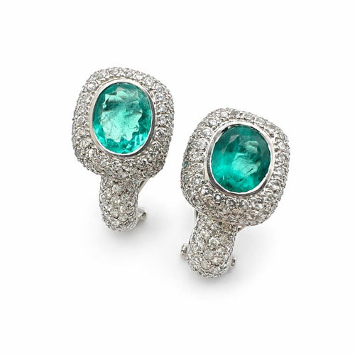 Boucles d'oreilles Boucles d’oreilles - Émeraudes ovales et diamants en or blanc 18k 58 Facettes 50361