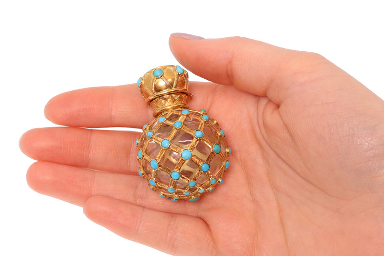 Flacon de parfum victorien français en or orné d'un treillis turquoise, vers 1860 58 Facettes 26050-0271
