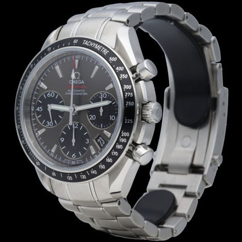 Montre Omega Montre Speedmaster Date Chronograph 58 Facettes MT45496