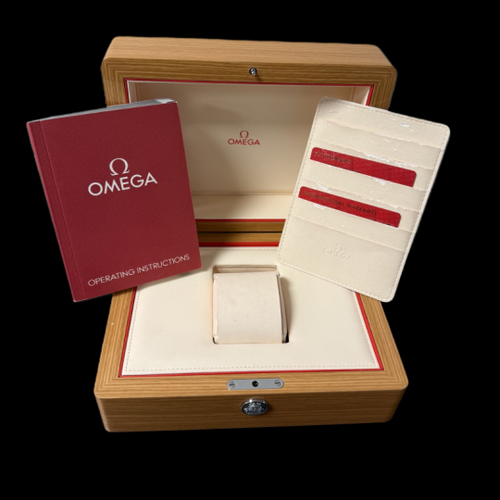 Montre Omega Montre Speedmaster Date Chronograph 58 Facettes MT45455